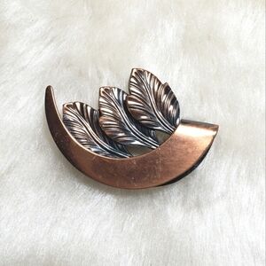 VINTAGE  Antiqued Copper Crescent Moon Leaf Brooch Pin Bohemian Style